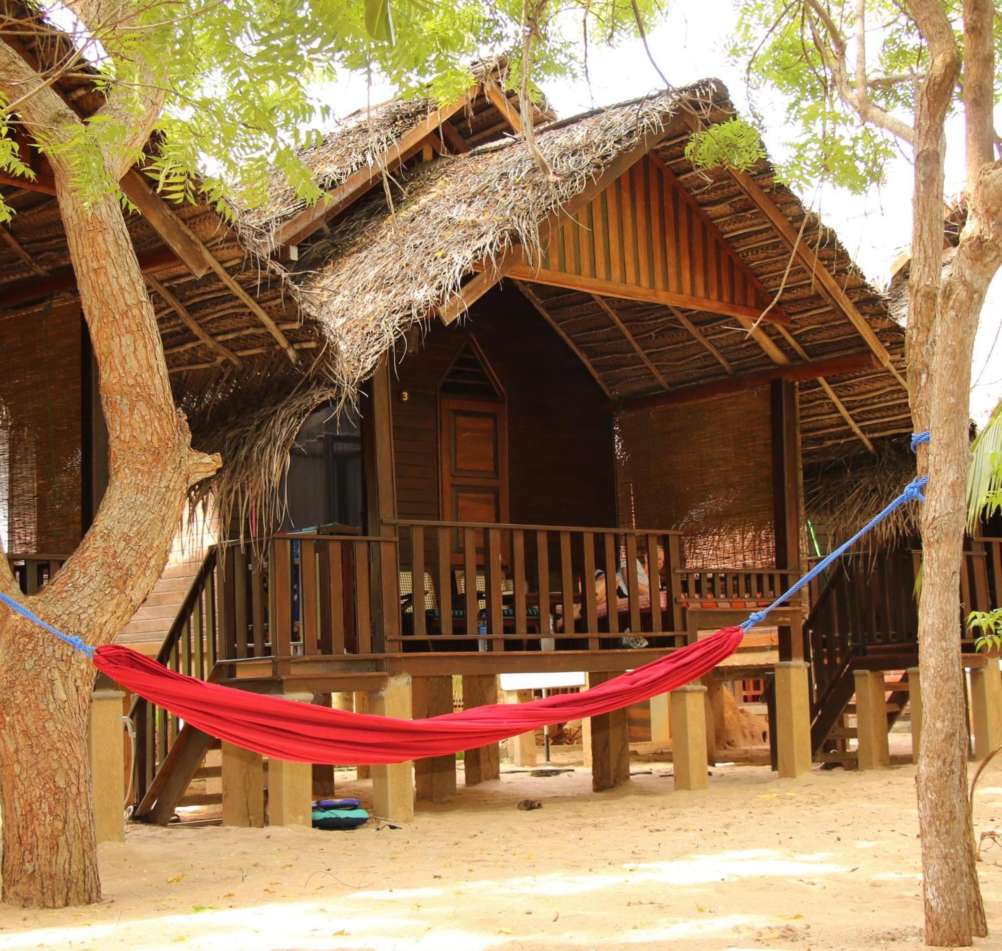 Shiva'S Beach Cabanas Tangalle Ngoại thất bức ảnh