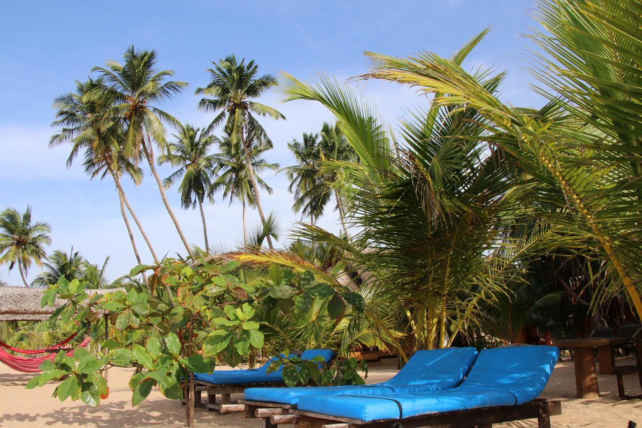 Shiva'S Beach Cabanas Tangalle Ngoại thất bức ảnh